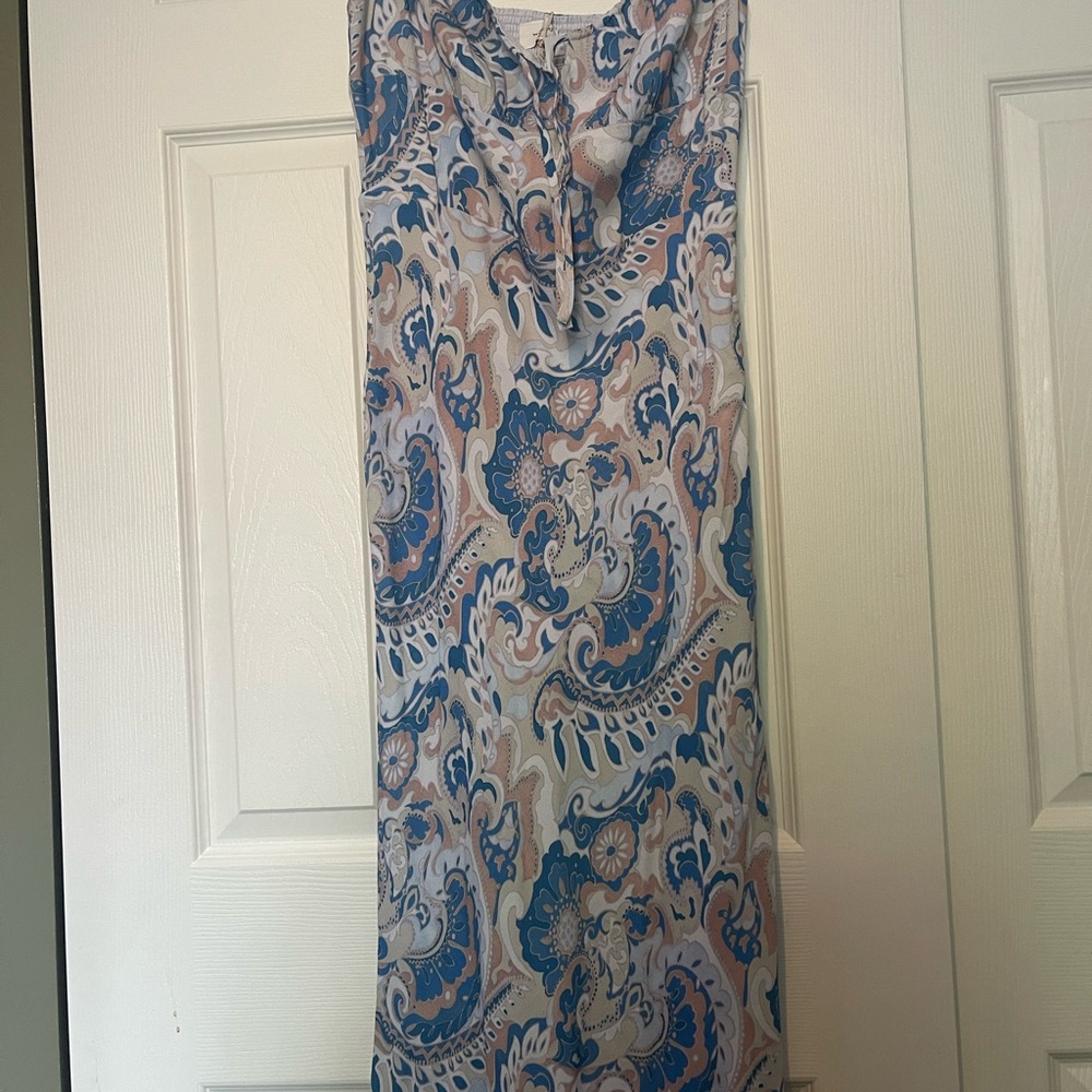 Wilfred Blue and Beige Paisley Midi Dress